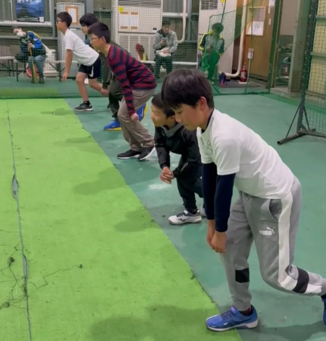 【スピードより先に、低く構えられる体を】
